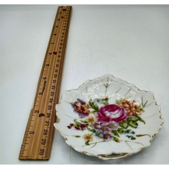 Trinket Tray Floral Leaf-Shaped Porcelain Dish Nasco Gold Trim Vintage 4" Japan - Picture 2 of 11